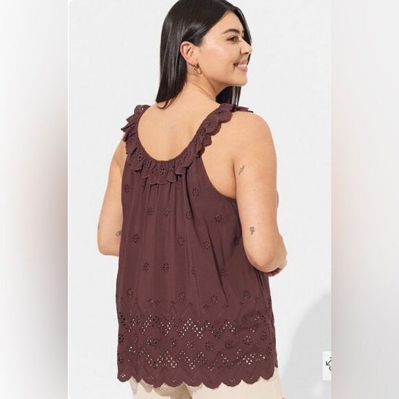 Torrid Eyelet Ruffle Tie Front Tank Top - Picture 3 of 6